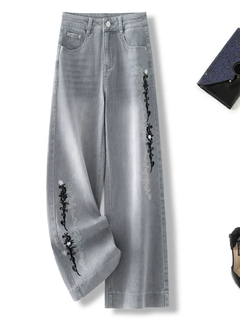 Ice Silk Fine Cotton High-Waist Heavy Embroidery Rhinestone Straight Jeans