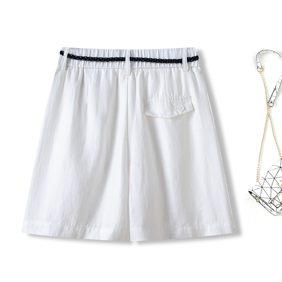 Fabric Texture Of Premium Pocket Elastic Shorts Dropshipping Supplier