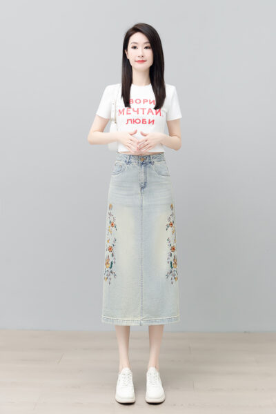 Retro heavy embroidery high waist slim denim skirt, (Ready to Ship)