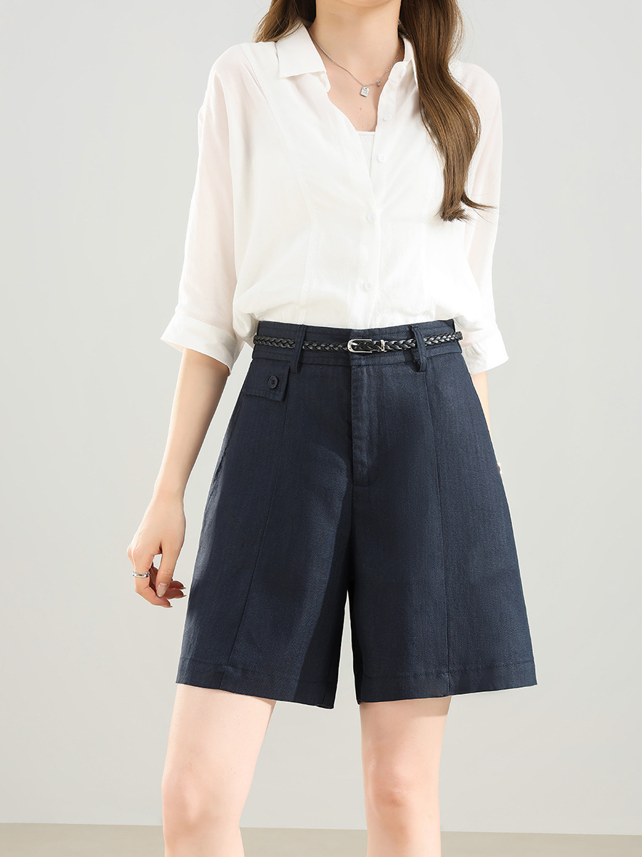 Fabric Texture Of Premium Pocket Elastic Shorts Custom Manufacturing