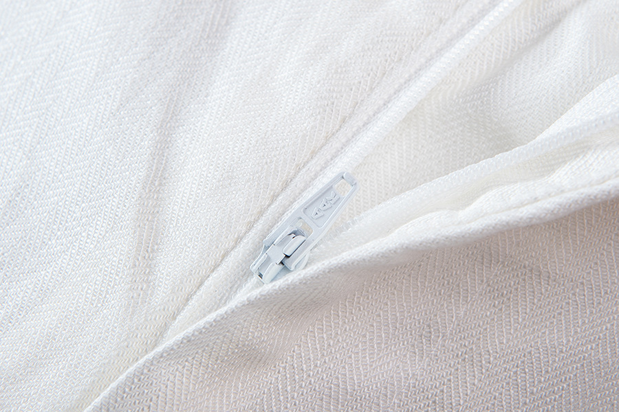 Back View Of Comfortable Pocket Elastic Shorts Apparel Wholesaler