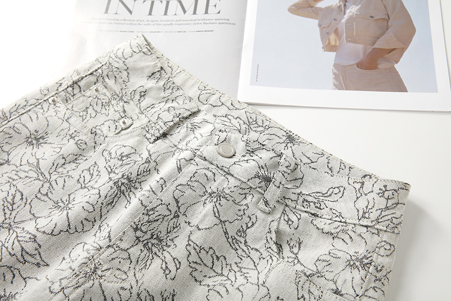 High-waisted jacquard printed straight-leg jeans, (Ready to Ship) - Image 6