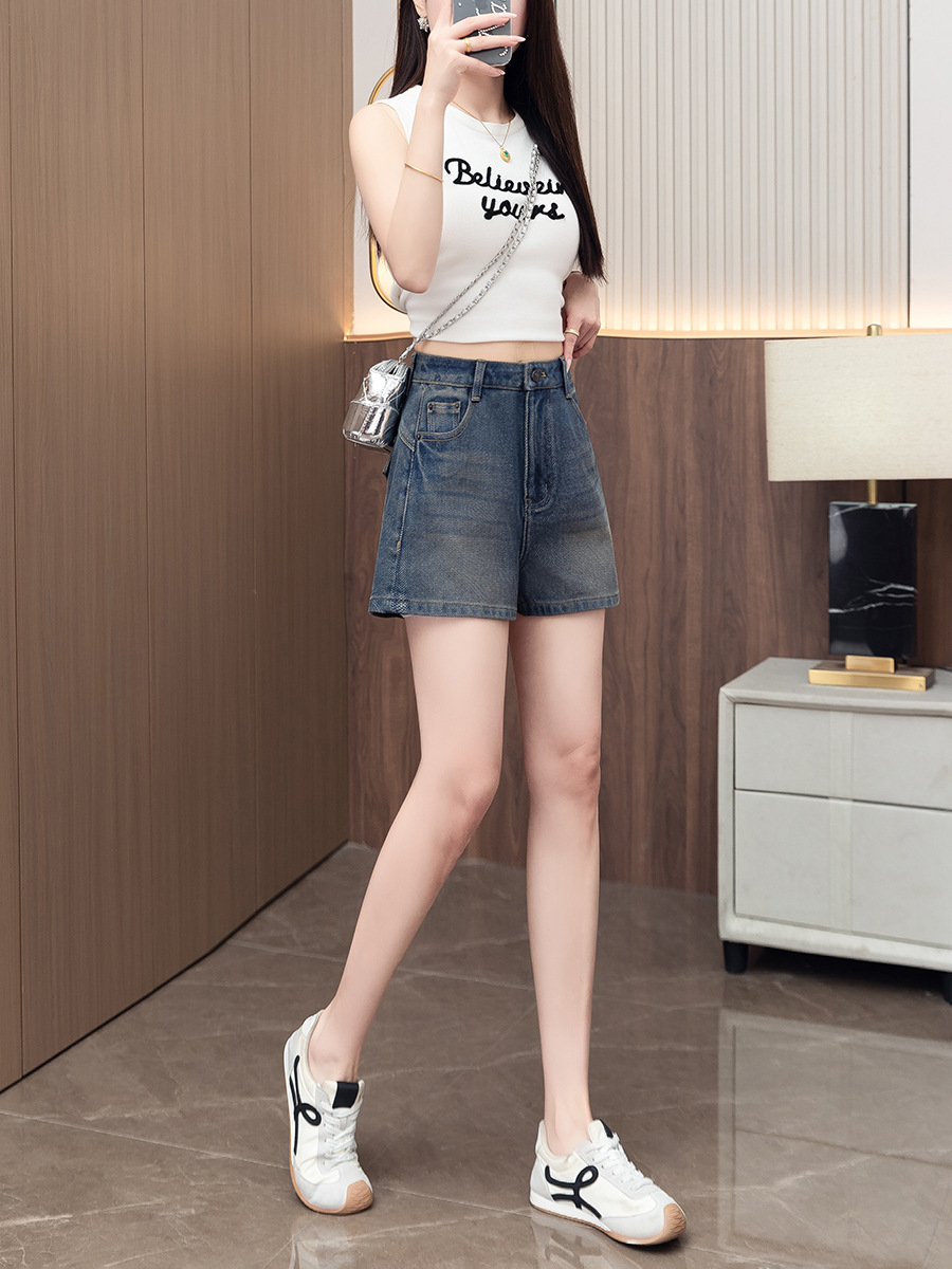 Petite shorts