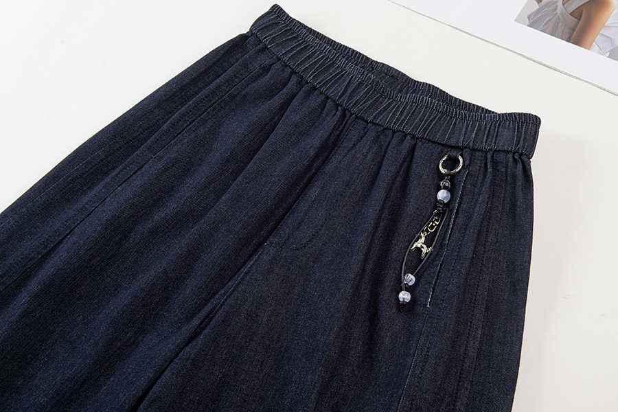 Fabric Texture Of Premium Splicing Elastic Pants Private Label Service