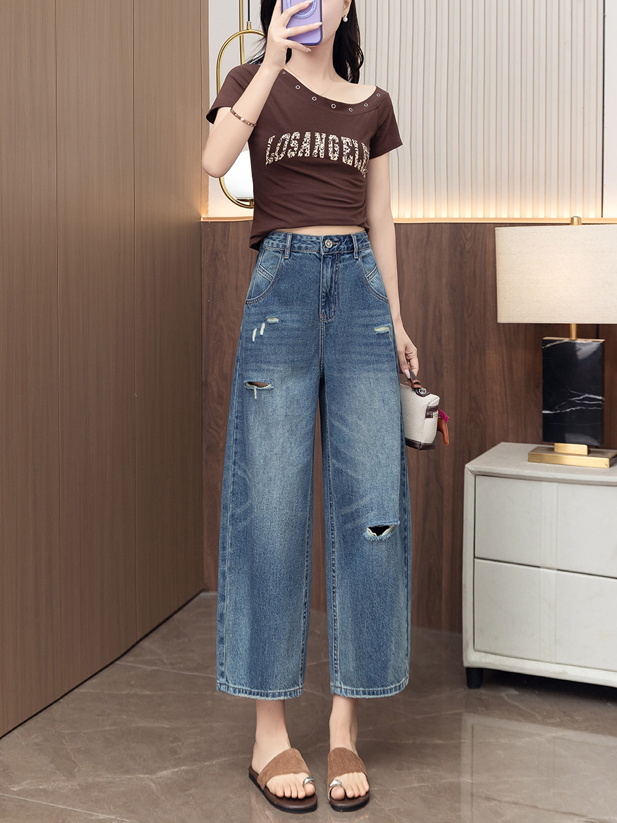 High waist jeans with tencel fabric