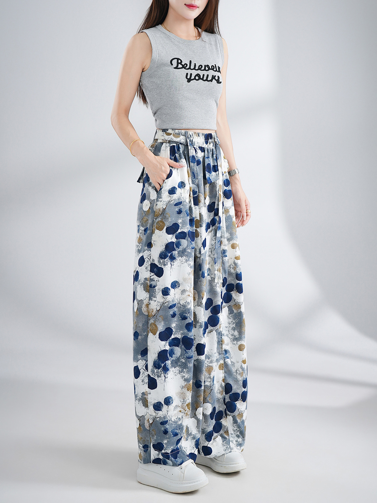 Runway Fashion - View 4 | SFEISHOW